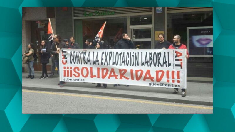 'Las seis de la Suiza' ingresan en prisión para cumplir tres años y medio de cárcel por hacer sindicalismo