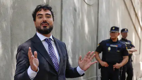 Alvise Pérez, a su salida del Tribunal Supremo Alvise Pérez, a su salida del Tribunal Supremo