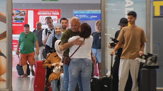 Kayed Hamad, en su reencuentro con la familia Kayed Hamad, en su reencuentro con la familia