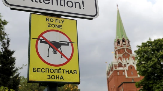 Rusia dice haber interceptado más de 150 drones de Ucrania, solo 53 en Kursk Rusia dice haber interceptado más de 150 drones de Ucrania, solo 53 en Kursk