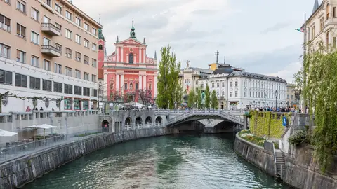 Río Ljubljanica, Eslovenia Río Ljubljanica, Eslovenia