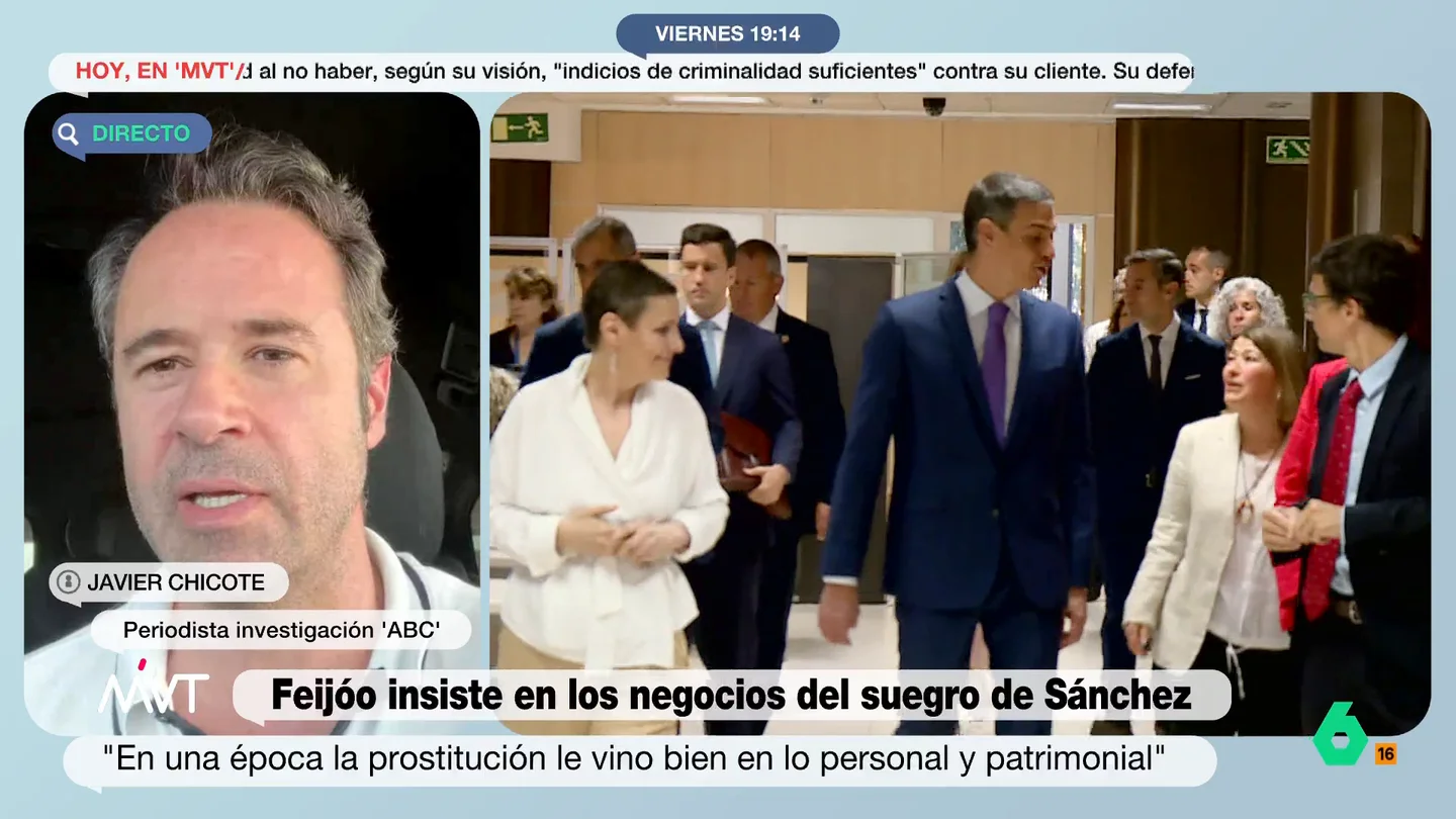 Javier Chicote explica la intrahistoria de los negocios del suegro de Pedro Sánchez: "Fue Villarejo el que lo descubre" Javier Chicote, que ya informó en 2021 sobre los negocios del suegro de Pedro Sánchez, explica en este vídeo en qué consistían esas saunas y cómo el excomisario Villarejo quiso usarlo para "matar políticamente a Sánchez".