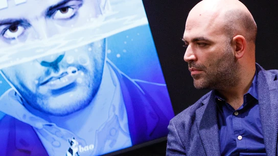 Roberto Saviano, en la presentación de 'Todavía sigo vivo' en 2021 en Milán Roberto Saviano, en la presentación de 'Todavía sigo vivo' en 2021 en Milán