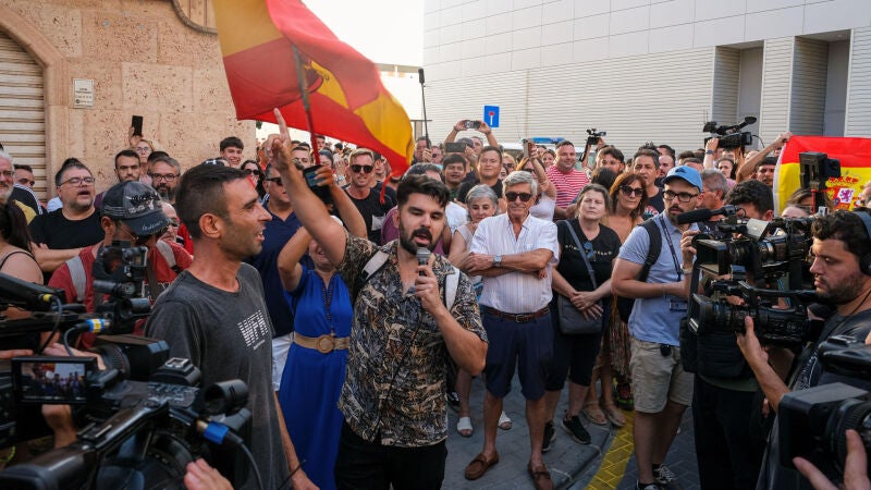 Varios influencers y agitadores de redes sociales han acudido a la concentración de este martes en Torre-Pacheco.