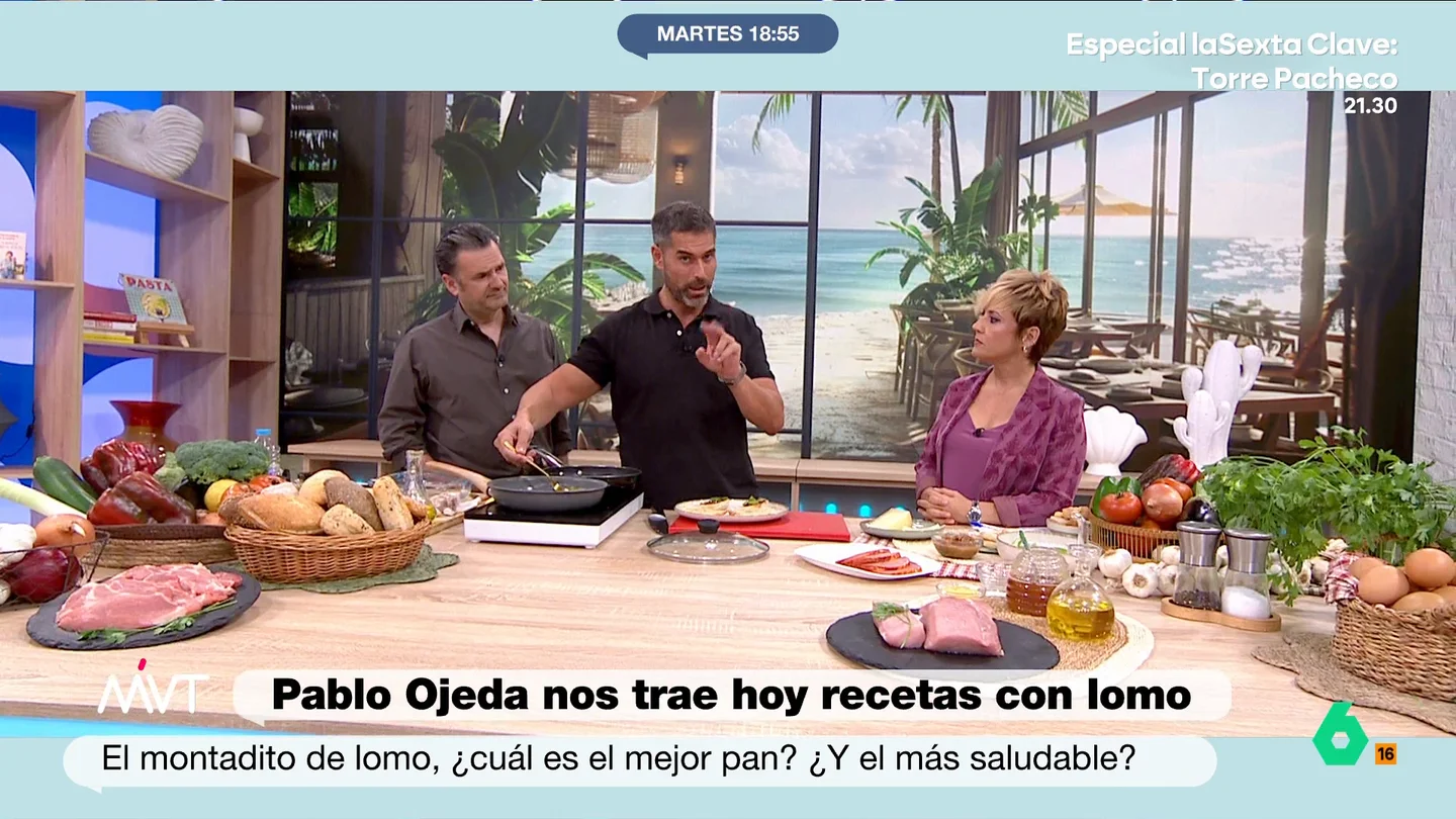 Pablo Ojeda desmonta el mito de la grasa del cerdo: "Cuidado con lo que voy a decir" Pablo Ojeda regresa con su sección a Más Vale Tarde y un protagonista de categoría: el lomo de cerdo. En este vídeo, el nutricionista explica por qué no debemos tener miedo a este animal en la cocina.
