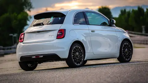FIAT 500 Hybrid FIAT 500 Hybrid