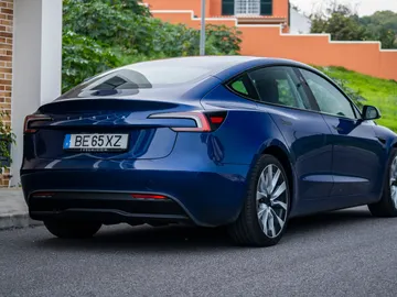 Tesla Model 3 Tesla Model 3