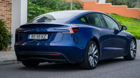 Tesla Model 3 Tesla Model 3