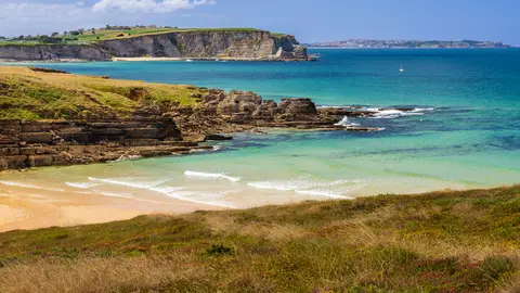 Playa de Galizano, en Cantabria Playa de Galizano, en Cantabria