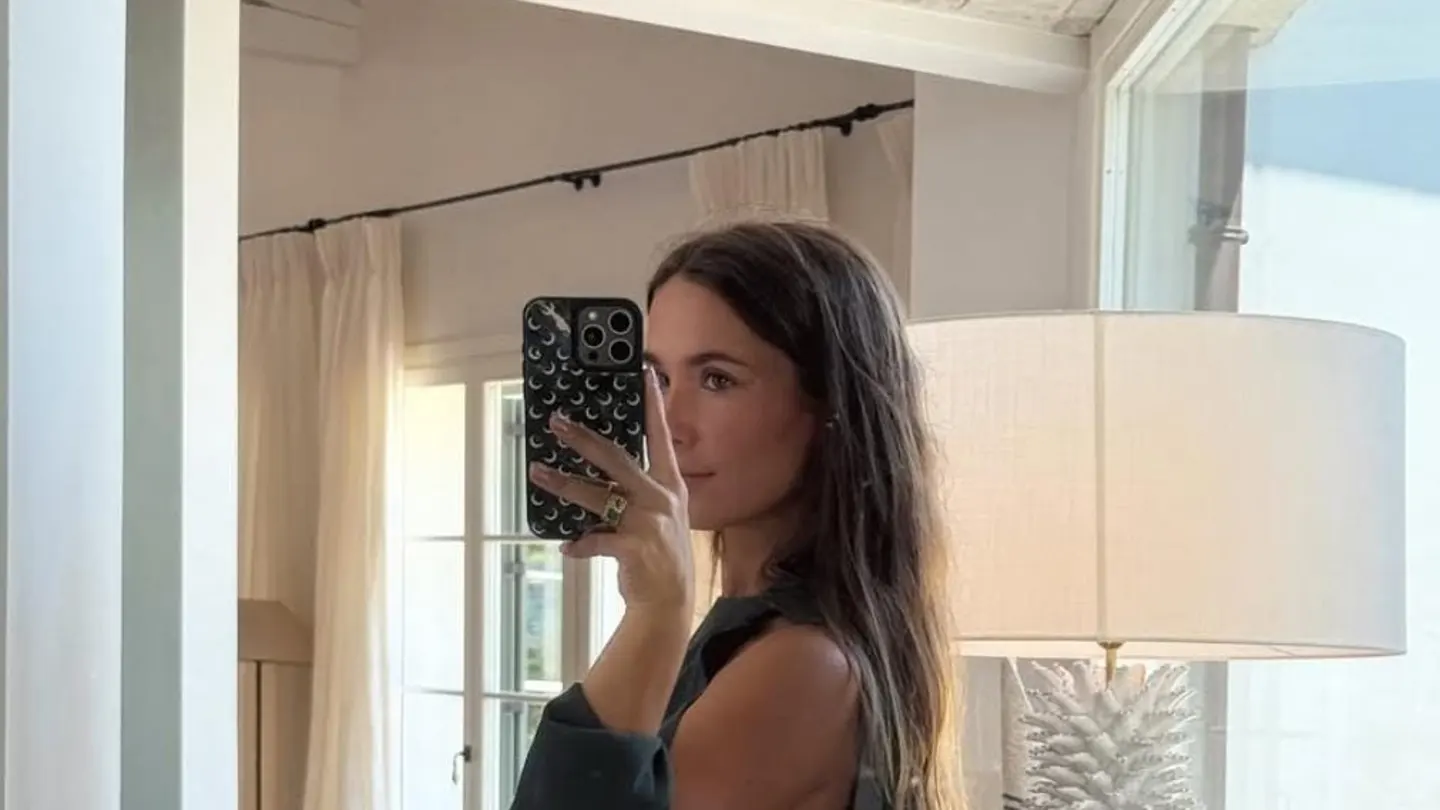 María Pombo anuncia con este bonito vídeo que está embaraza de su tercer hijo con Pablo Castellano María Pombo anuncia con este bonito vídeo que está embaraza de su tercer hijo con Pablo Castellano