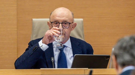El exministro de Hacienda, Cristóbal Montoro, en una imagen de archivo. El exministro de Hacienda, Cristóbal Montoro, en una imagen de archivo.