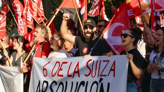 Protesta en apoyo a 'Las seis de la Suiza' Protesta en apoyo a 'Las seis de la Suiza'