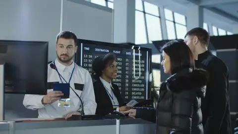 Control de documentos en el aeropuerto Control de documentos en el aeropuerto