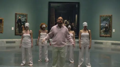 Residente en el Museo del Prado. Residente en el Museo del Prado.