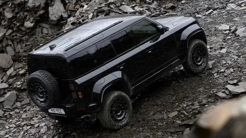 Defender Octa Black Defender Octa Black