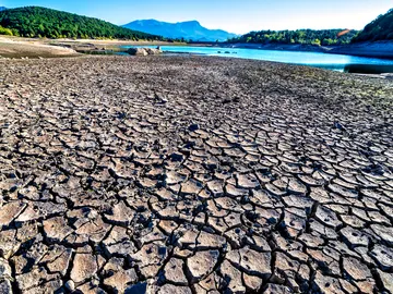 Embalse de La Jarosa, en Guadarrama Embalse de La Jarosa, en Guadarrama