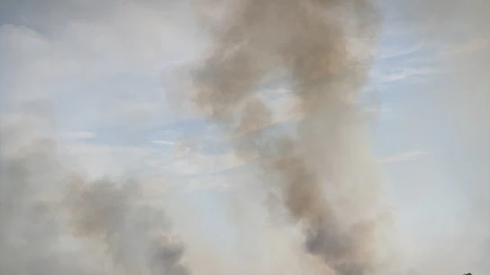 Declarado un incendio forestal en Colmenar Viejo (Madrid) Humo del incendio, a 17 de julio de 2025, en Navalcarnero, Madrid (España).
