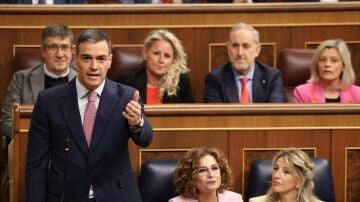 Pedro S&aacute;nchez, Mar&iacute;a Jes&uacute;s Montero y Yolanda D&iacute;az, en una imagen de archivo del Congreso.