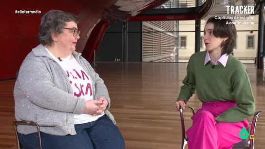 "Las mujeres con discapacidad a menudo no somos vistas como mujeres": Costa Badía habla de feminidad con Inés Rodríguez "Las mujeres con discapacidad necesitamos reivindicar una feminidad que, a lo mejor para una mujer normativa ya se da por hecho", explicaba Costa Badía, artista con diversidad disfuncional, en esta entrevista con Inés Rodríguez.