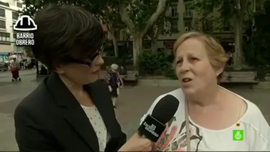 Una mujer de barrio obrero: "Me compro la ropa en el chino, como no se rompe, se lava y se pone" Una mujer de barrio obrero: "Me compro la ropa en el chino, como no se rompe, se lava y se pone"
