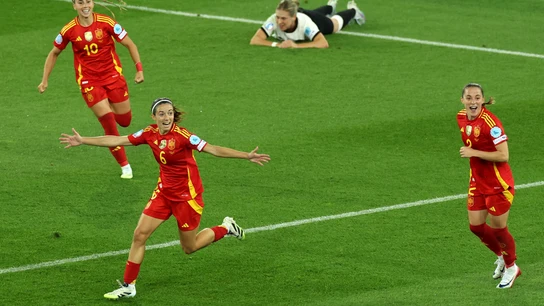 Un golazo de Aitana Bonmatí en la prórroga mete a España en la final de la Eurocopa Un golazo de Aitana Bonmatí en la prórroga mete a España en la final de la Eurocopa
