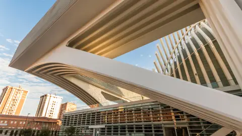 Edificio Calatrava, el Palacio de Congresos de Oviedo Edificio Calatrava, el Palacio de Congresos de Oviedo