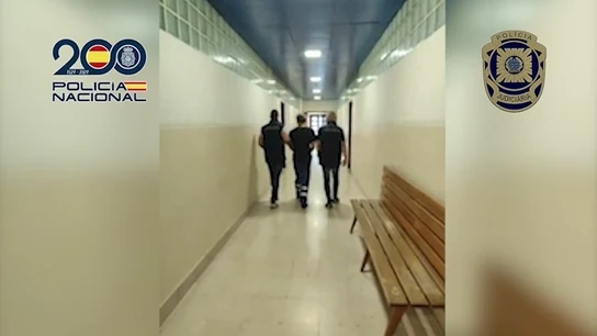 Imagen de la Policía portuguesa durante la detención de un hombre buscado en España por matar a su pareja en 2017 Imagen de la Policía portuguesa durante la detención de un hombre buscado en España por matar a su pareja en 2017