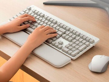 Xiaomi Wireless Keyboard & Mouse Combo Comfort Edition