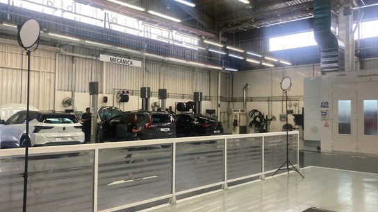 Renault apuesta por Valladolid con una nueva planta para reacondicionar 3.000 vehículos al año Renault apuesta por Valladolid con una nueva planta para reacondicionar 3.000 vehículos al año