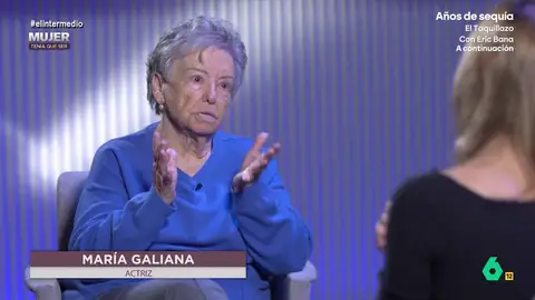 María Galiana celebra el "tono de igualdad" en el cine español El Intermedio recupera la entrevista de Sandra Sabatés con María Galiana, en la que recordaba su etapa como profesora, su llegada al éxito interpretativo ya en la tercera edad y su emblemático papel de Herminia en 'Cuéntame'.