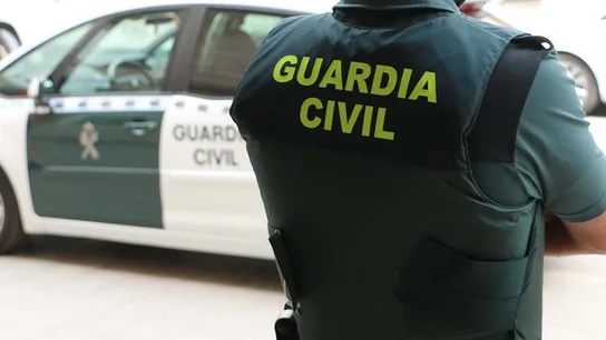 Imagen de archivo de un agente de la Guardia Civil Imagen de archivo de un agente de la Guardia Civil