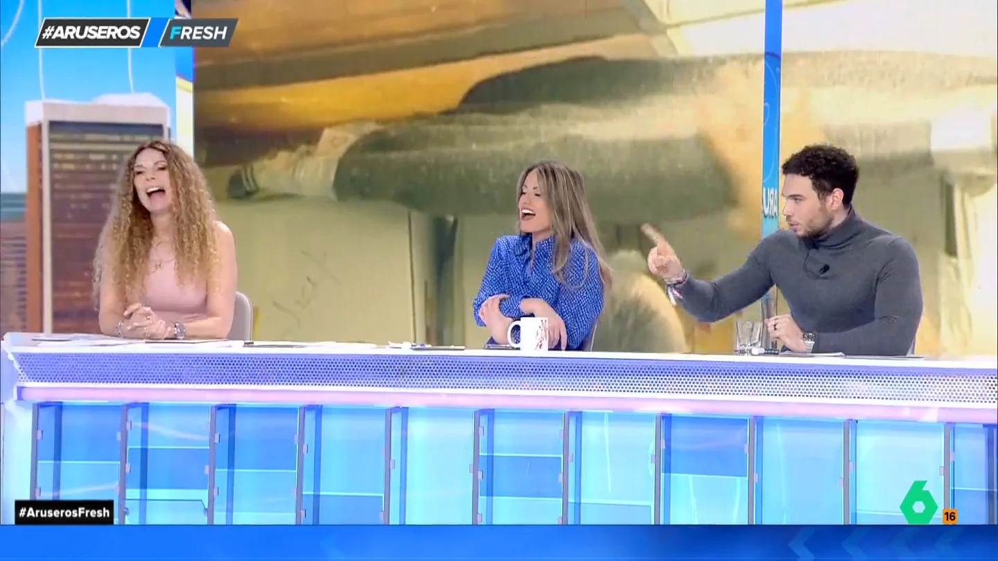 La cara oculta de la campaña 'Mierdas las justas' de Alfonso Arús y Angie Cárdenas, según su hijo Hans: "La hace con cosas del resto" La cara oculta de la campaña 'Mierdas las justas' de Alfonso Arús y Angie Cárdenas, según su hijo Hans: "La hace con cosas del resto"
