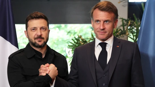 Zelenski, junto a Macron Zelenski, junto a Macron