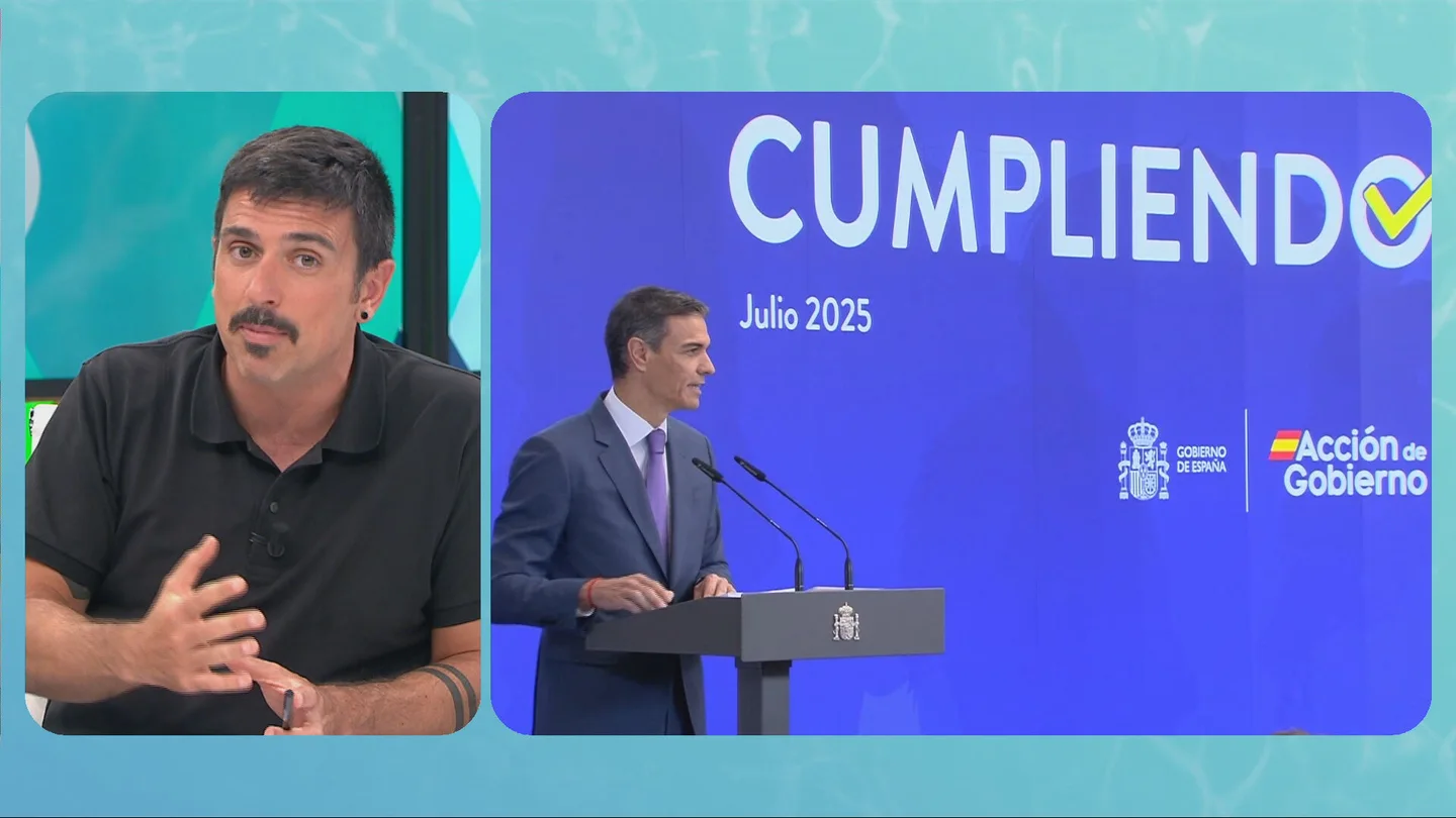 Ramón Espinar, sobre el cierre del curso político: "Hemos visto a un Feijóo buscando entre la basura el siguiente titular para echarle en cara a Sánchez" Ramón Espinar, sobre el cierre del curso político: "Hemos visto a un Feijóo buscando entre la basura el siguiente titular para echarle en cara a Sánchez"