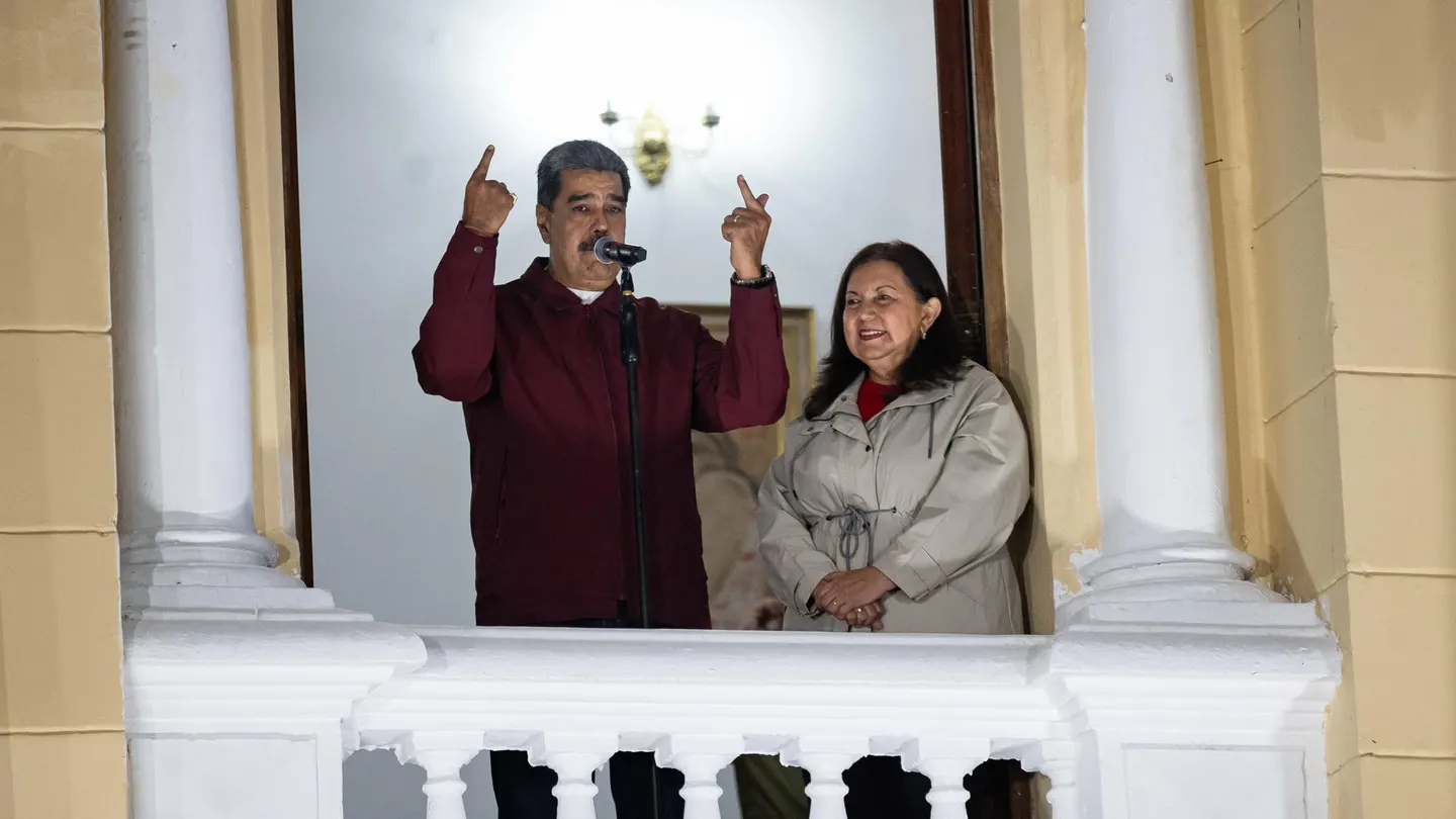 El presidente de Venezuela, Nicolás Maduro, junto a la alcaldesa de Caracas, Carmen Meléndez, durante la celebración de los resultados de las elecciones municipales El presidente de Venezuela, Nicolás Maduro, junto a la alcaldesa de Caracas, Carmen Meléndez, durante la celebración de los resultados de las elecciones municipales