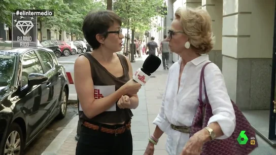 Una mujer de barrio rico confiesa su presupuesto en cenas: "Salgo 8 veces al mes y gasto 100 euros cada vez" Una mujer de barrio rico confiesa su presupuesto en cenas: "Salgo 8 veces al mes y gasto 100 euros cada vez"