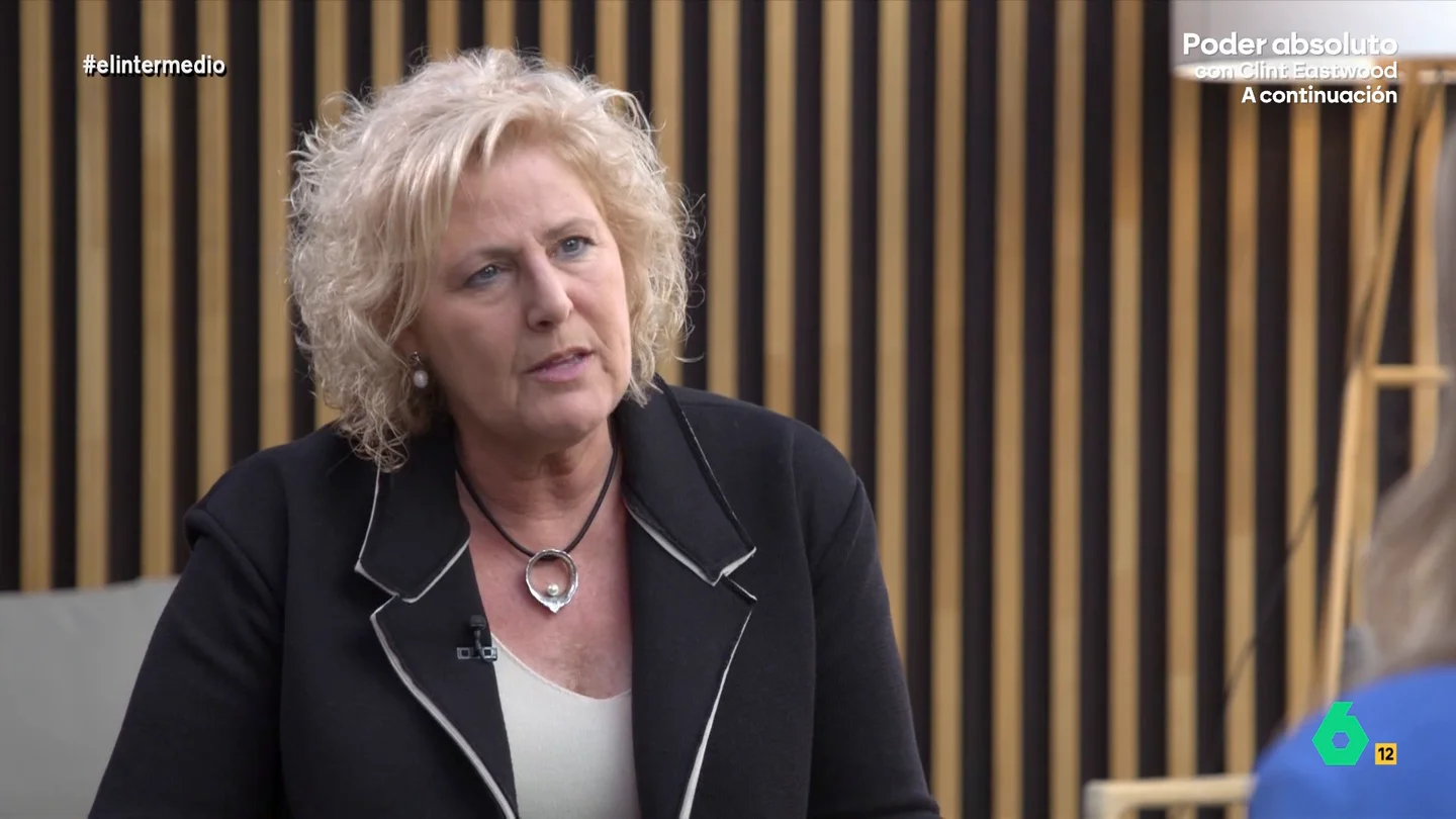 Núria Terribas, sobre el derecho a la eutanasia: "Es muy cruel no tener en cuenta el sufrimiento de la persona" La vicepresidenta del Comité de Bioética de Cataluña reflexionaba, junto a Andrea Ropero, entorno a los casos de varias personas cuya solicitud de eutanasia ha sido paralizada, dilatando el proceso durante años.