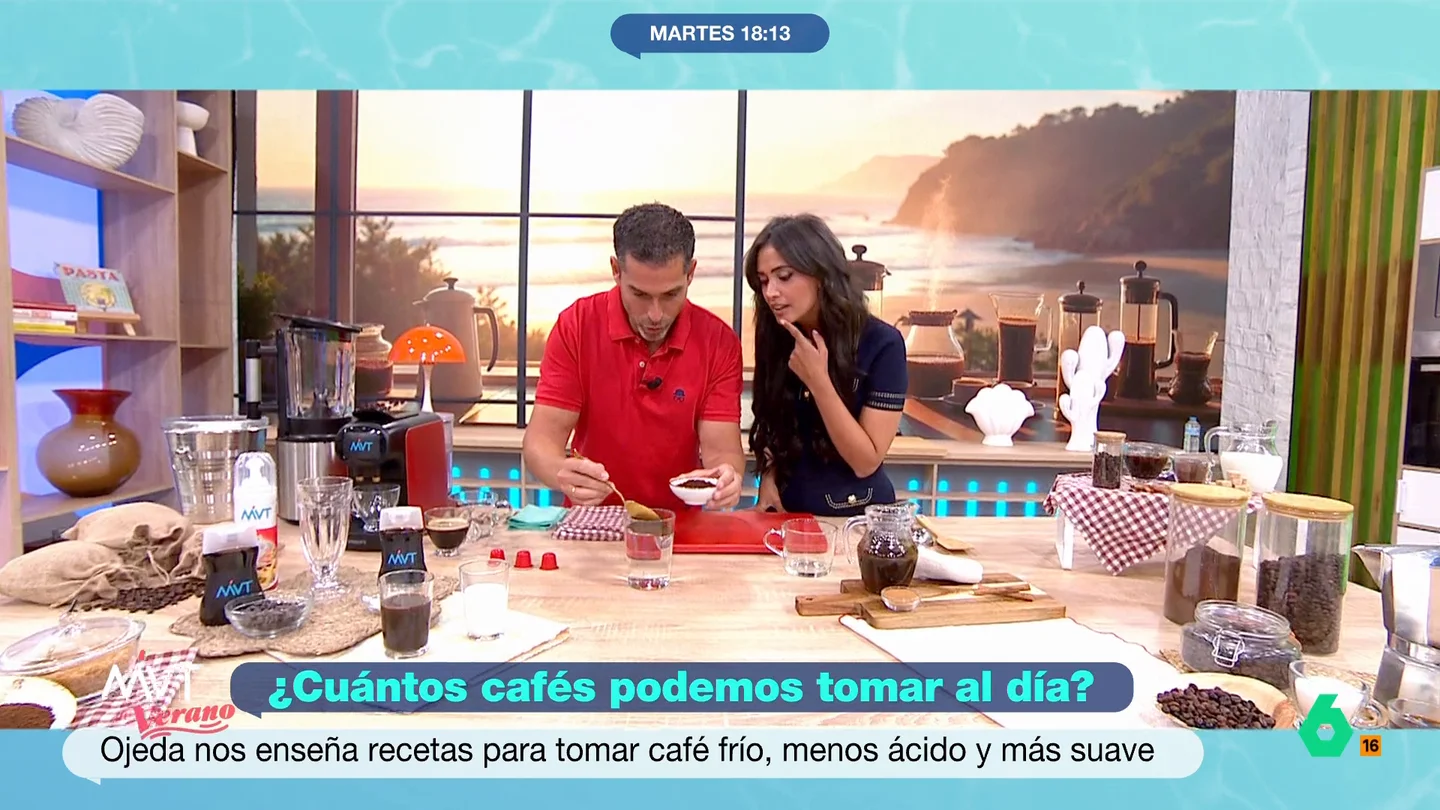 Pablo Ojeda desvela cuántos cafés podemos tomar al día: "Puedes tomar 400 miligramos de cafeína" El nutricionista comparte una receta para elaborar esta popular bebida en una versión fría que, además, es mucho más suave. Además, también explica cómo el café nos mantiene activos.
