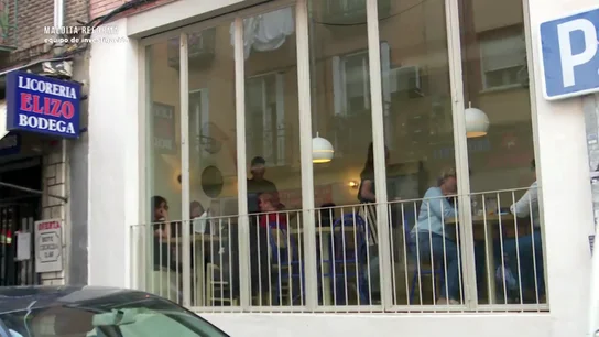 "El supermercado de toda la vida es ahora un gastrobar": el antes y el después de Puerta del Ángel tras la gentrificación "El supermercado de toda la vida es ahora un gastrobar": el antes y el después de Puerta del Ángel tras la gentrificación