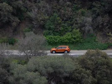 Los españoles ahorrarían hasta 495 millones de euros este verano con medidas de conducción eficiente Los españoles ahorrarían hasta 495 millones de euros este verano con medidas de conducción eficiente