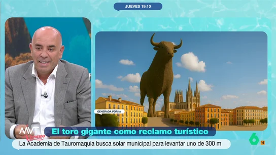 Juan Manuel Medina ironiza sobre el tamaño del 'Toro de España': "Se me asemeja a 'Godzilla', es exagerado" El monumento alcanzaría los 300 metros de altura para superar a la Torre Eiffel. La Academia Española de Tauromaquia que una treintena de municipios han mostrado interés en acoger este toro gigante.