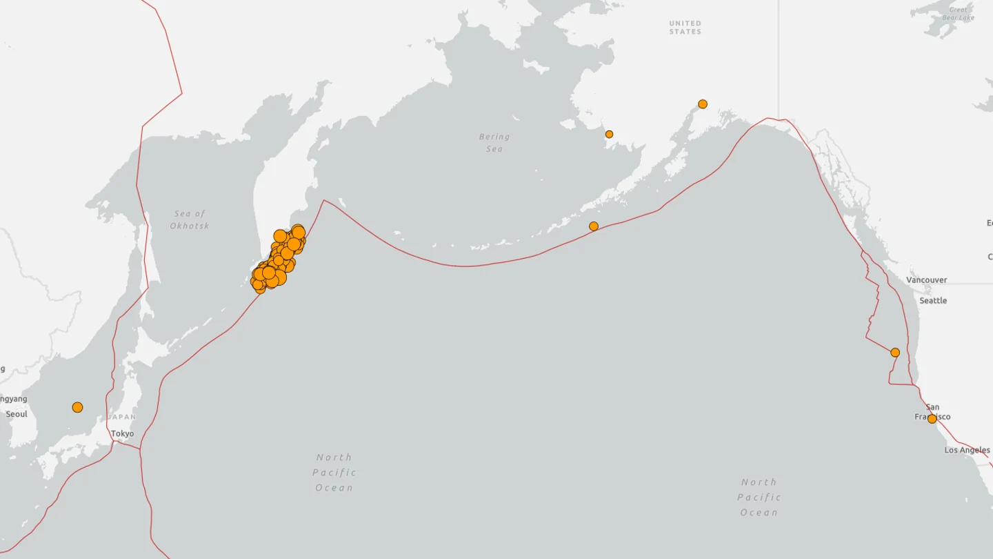 Réplicas del terremoto de 8,8 en Kamchatka (Rusia) Réplicas del terremoto de 8,8 en Kamchatka (Rusia)