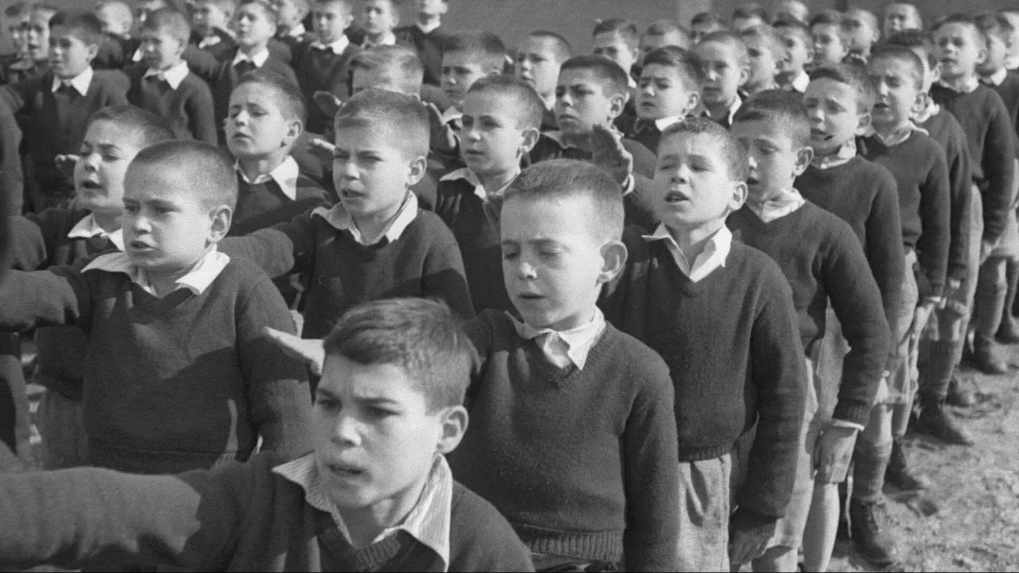 Madrid, febrero de 1941.- Alumnos del Hogar del Nazaret de Auxilio Social. Madrid, febrero de 1941.- Alumnos del Hogar del Nazaret de Auxilio Social.