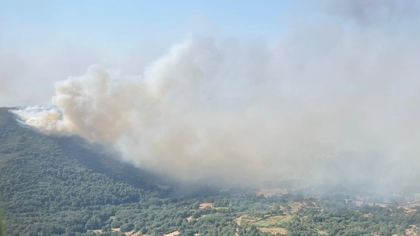 Incendio de Vilardevós (Ourense). Incendio de Vilardevós (Ourense).