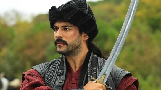 Osman Bey, interpretado por Burak Özçivit en la serie 'Imperio' Osman Bey, interpretado por Burak Özçivit en la serie 'Imperio'