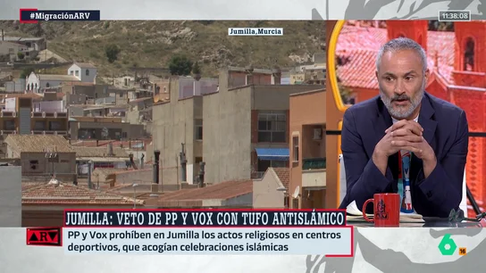 Martínez-Vares, tajante sobre la polémica en Jumillas, Murcia: "¿Qué les ocurre a estos patriotas de bandera que no ven más allá de su mundo reducido?" Martínez-Vares, tajante sobre la polémica en Jumillas, Murcia: "¿Qué les ocurre a estos patriotas de bandera que no ven más allá de su mundo reducido?"