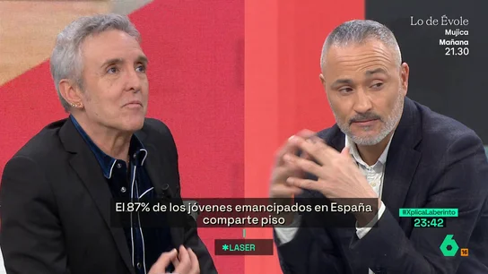 Ramoncín: "El mismo banco que daba el total de la hipoteca y regalaba una olla exprés, años más tarde quitaba las casas" Ramoncín: "El mismo banco que daba el total de la hipoteca y regalaba una olla exprés, años más tarde quitaba las casas"