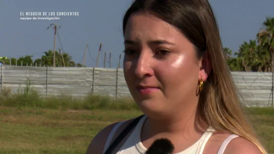 Laura se derrumba al recordar cómo le cayó encima una estructura en el Medusa Festival: "Me partió la tibia, ahora estoy coja" Laura se derrumba al recordar cómo le cayó encima una estructura en el Medusa Festival: "Me partió la tibia, ahora estoy coja"