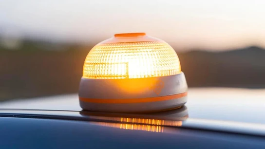 Baliza luminosa V16 Baliza luminosa V16