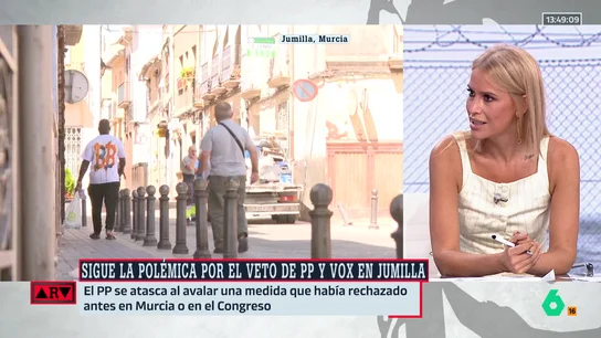 Afra Blanco compara a Vox con Trump y critica al PP por "aplaudirles": "Nos la cuelan a partir del odio y la mentira" Afra Blanco compara a Vox con Trump y critica al PP por "aplaudirles": "Nos la cuelan a partir del odio y la mentira"